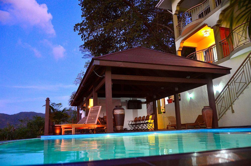 Treasure Cove Hotel & Restaurant Bel Ombre Exterior foto