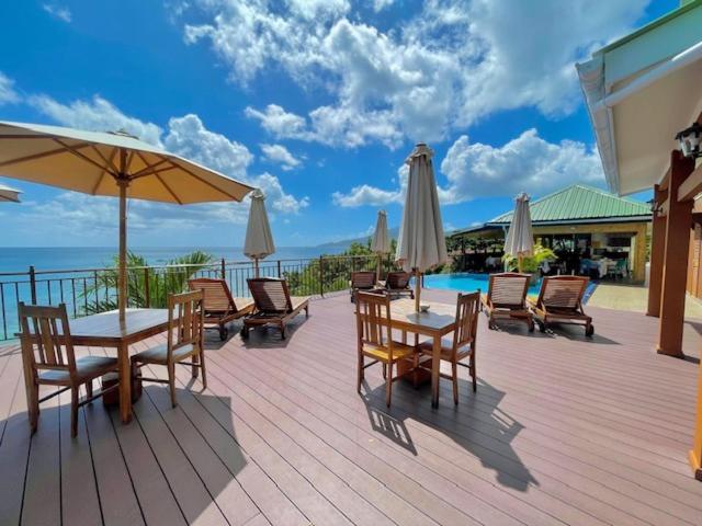 Treasure Cove Hotel & Restaurant Bel Ombre Exterior foto