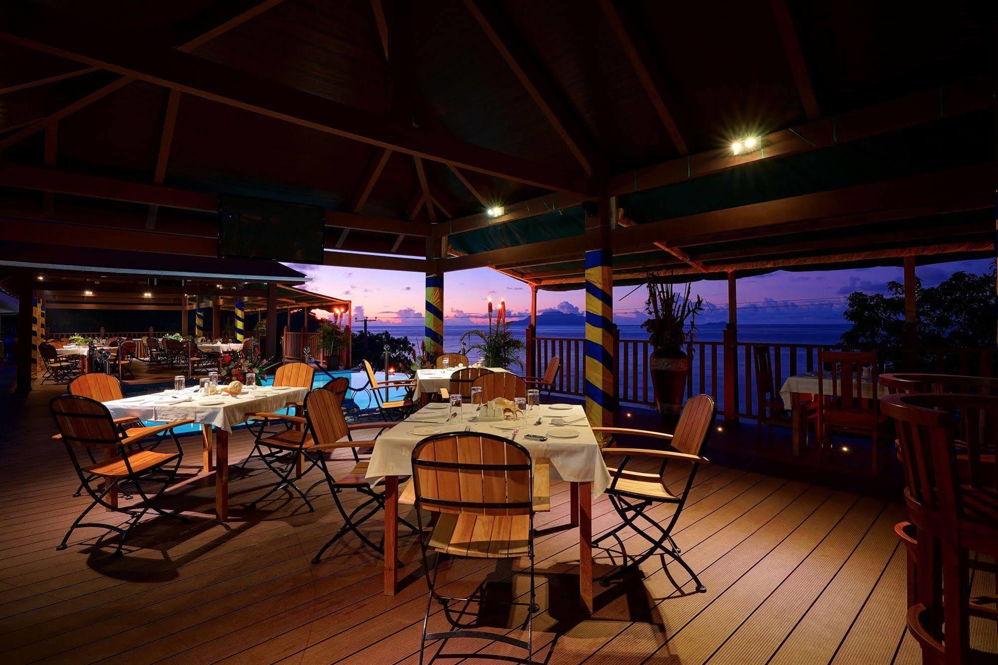 Treasure Cove Hotel & Restaurant Bel Ombre Exterior foto